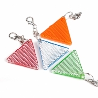 Brelok odblaskowy trójkąt 100 sztuk